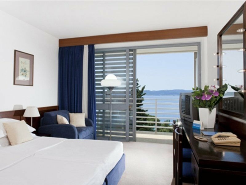 Bluesun Maestral 4*